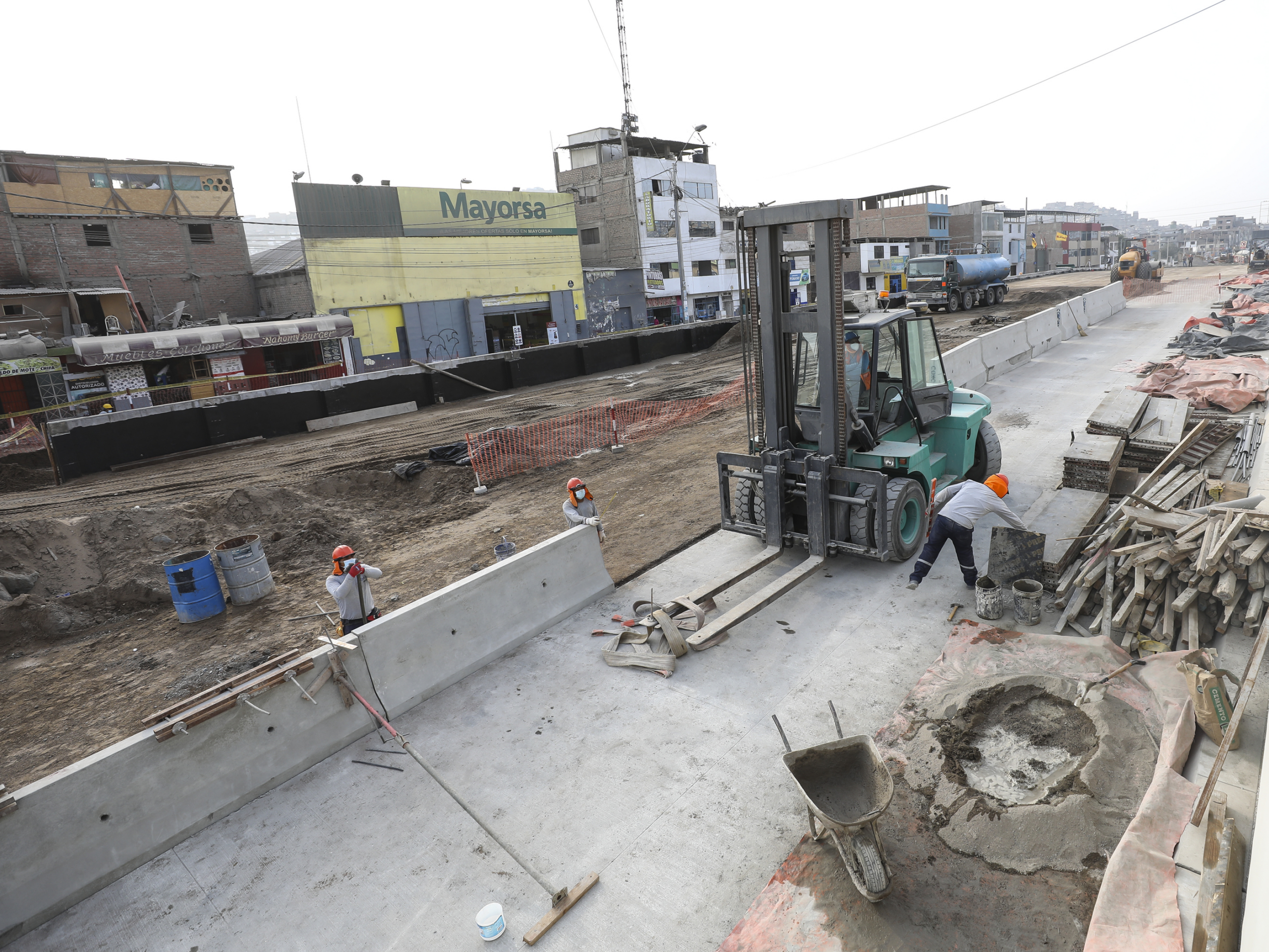 MÁS VIADUCTOS, PEOR CIUDAD