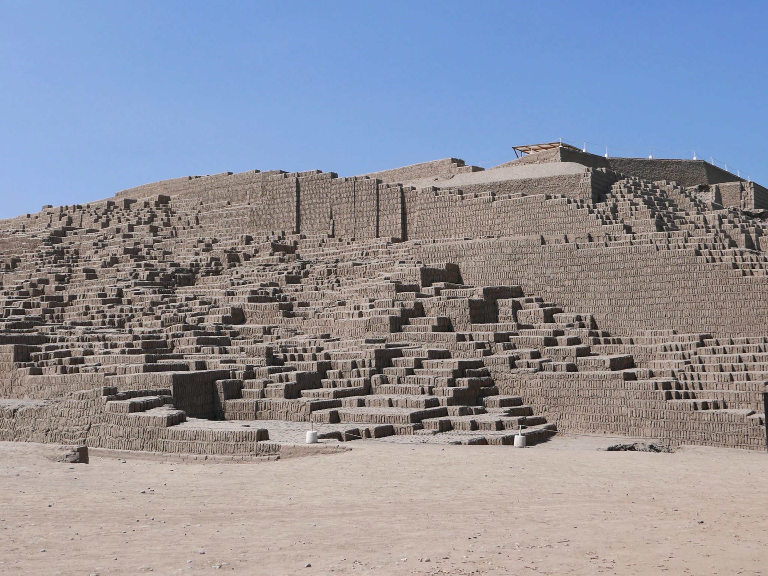 LIMA, CIUDAD MILENARIA